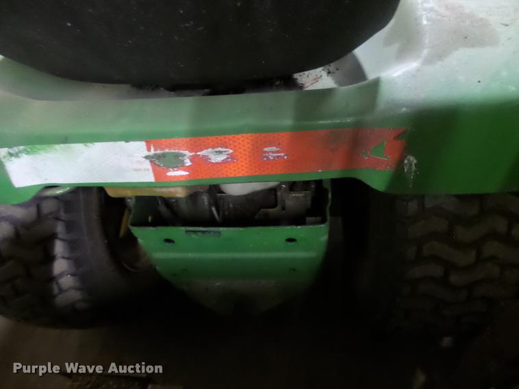 image for item BT9060 John Deere GT235 lawn mower