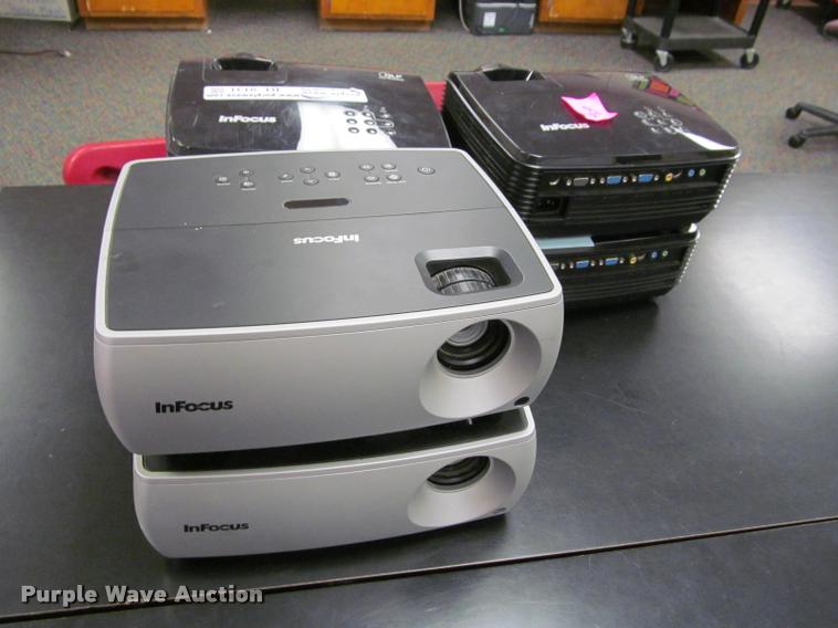 image for item BT9131 Projectors