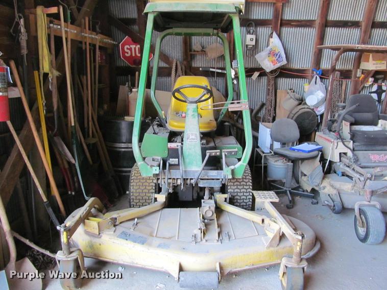 image for item BT9134 John Deere F932 lawn mower