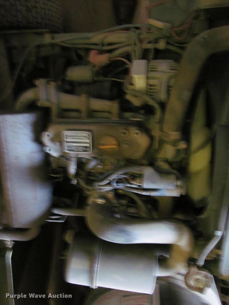 image for item BT9134 John Deere F932 lawn mower