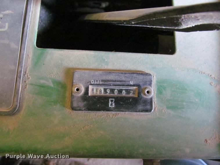 image for item BT9134 John Deere F932 lawn mower