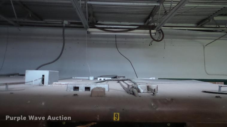 image for item BU9283 Robbins hatchery incubator