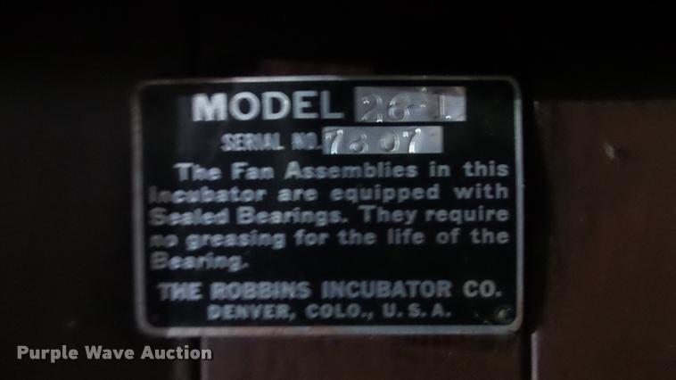 image for item BU9283 Robbins hatchery incubator