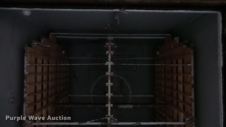 image for item BU9284 Robbins hatchery incubator