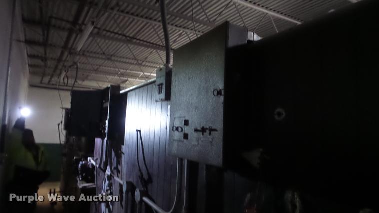 image for item BU9284 Robbins hatchery incubator