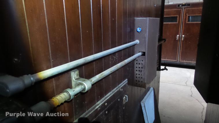 image for item BU9285 Robbins hatchery incubator