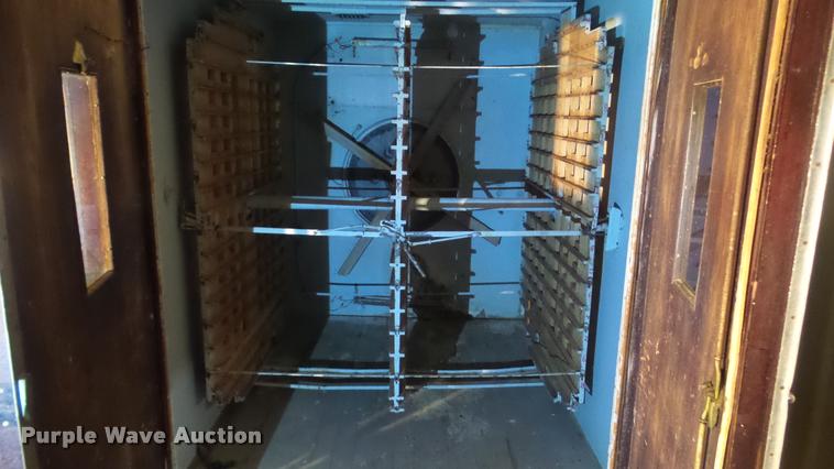 image for item BU9287 Robbins hatchery incubator