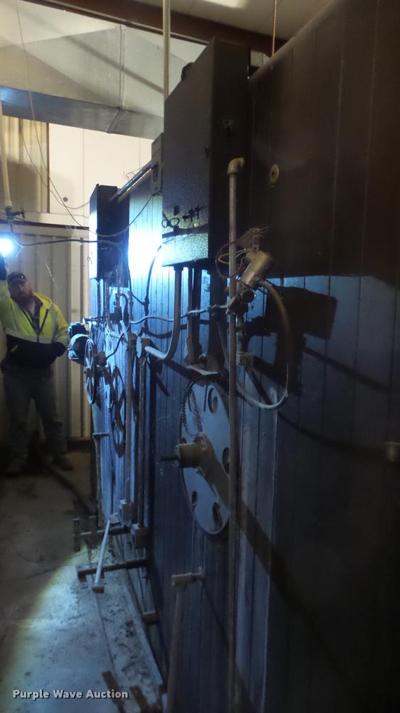 image for item BU9288 Robbins hatchery incubator