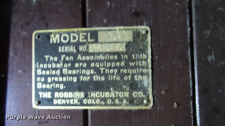 image for item BU9288 Robbins hatchery incubator