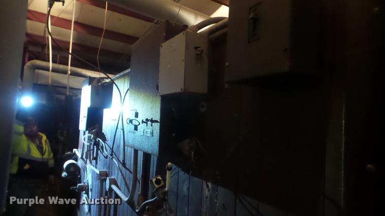 image for item BU9290 Robbins hatchery incubator