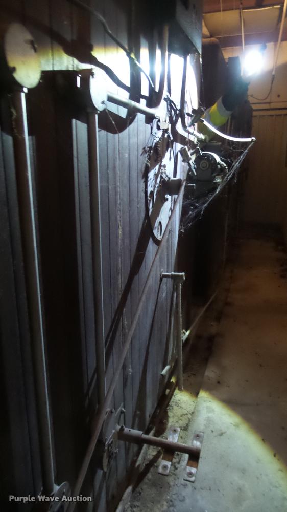 image for item BU9291 Robbins hatchery incubator