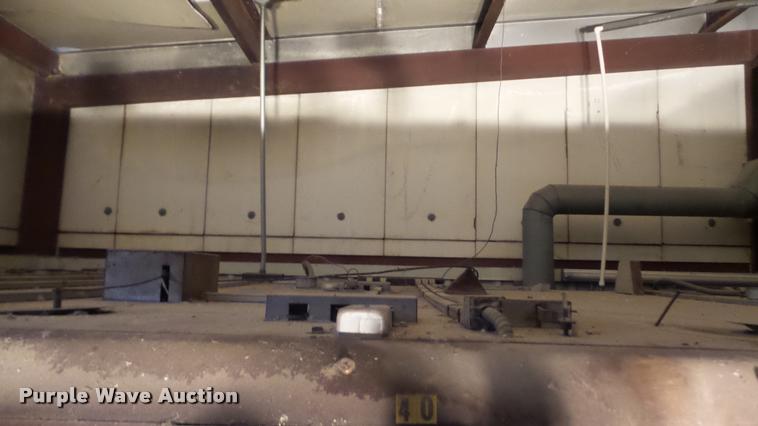 image for item BU9292 Robbins hatchery incubator