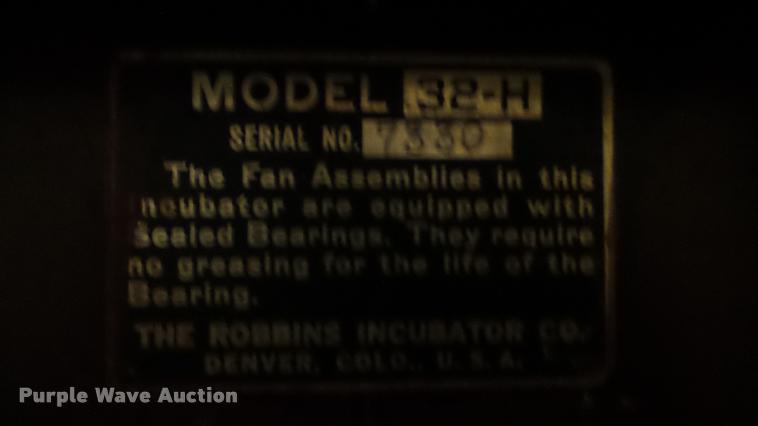 image for item BU9292 Robbins hatchery incubator
