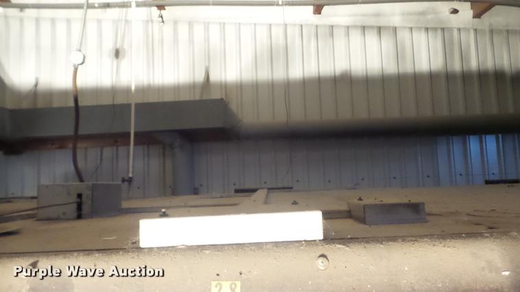 image for item BU9294 Robbins hatchery incubator