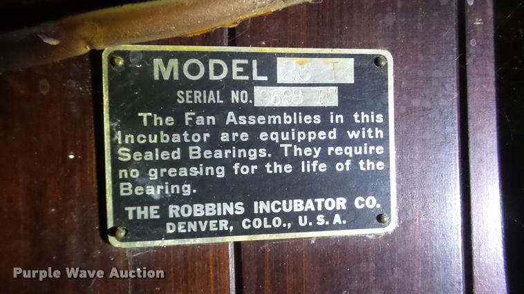 image for item BU9294 Robbins hatchery incubator
