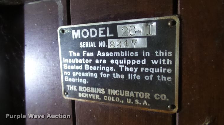 image for item BU9295 Robbins hatchery incubator