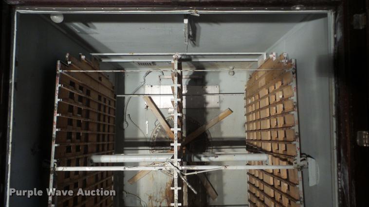 image for item BU9296 Robbins hatchery incubator