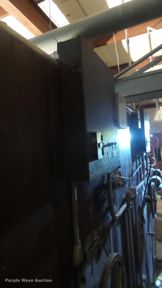 image for item BU9296 Robbins hatchery incubator