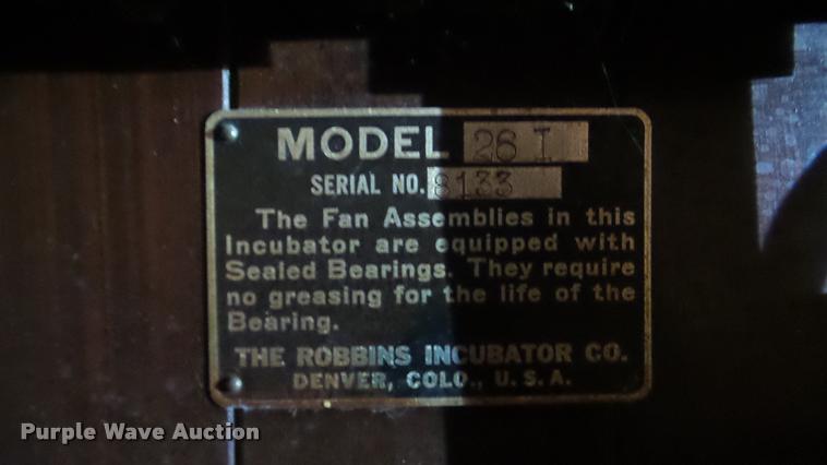 image for item BU9296 Robbins hatchery incubator