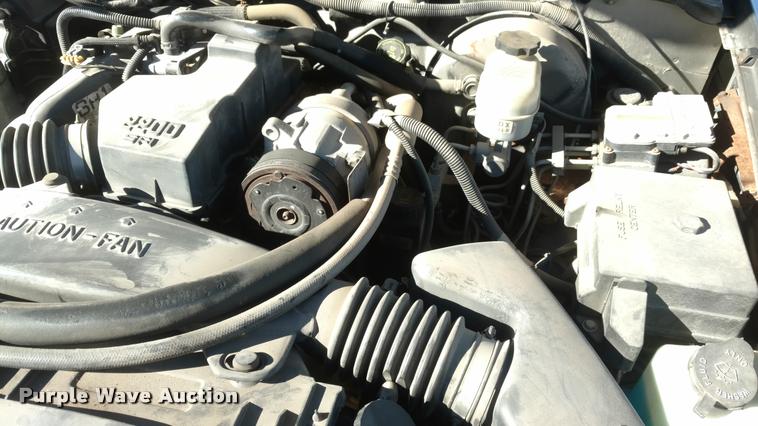 image for item BU9894 2001 Chevrolet S10 pickup truck