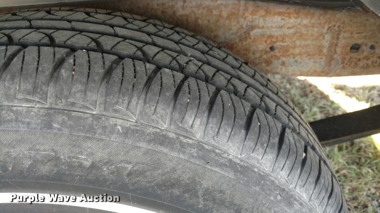 image for item BU9894 2001 Chevrolet S10 pickup truck