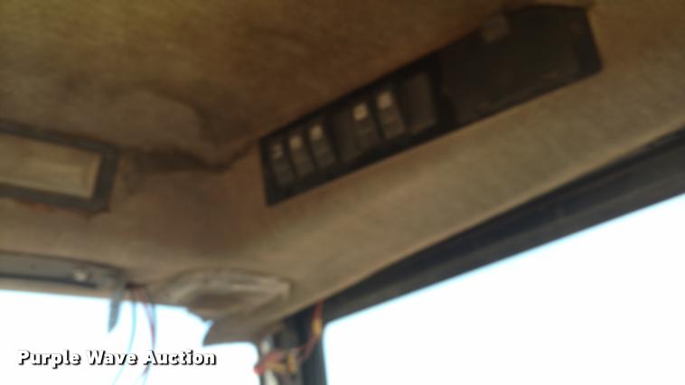 image for item BU9895 1999 Caterpillar 416C backhoe