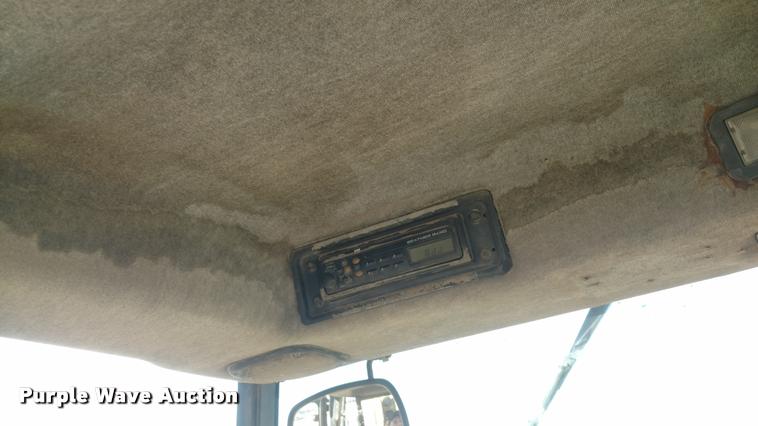 image for item BU9895 1999 Caterpillar 416C backhoe