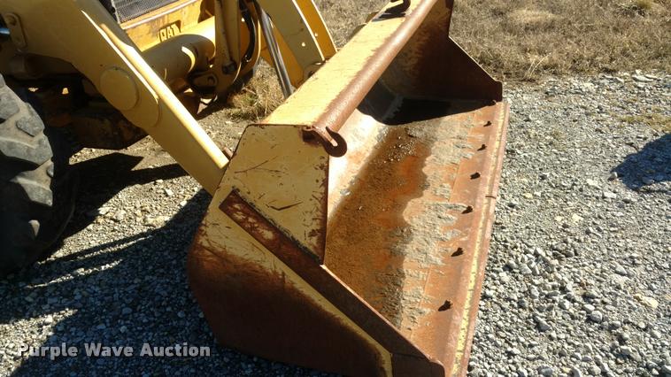 image for item BU9895 1999 Caterpillar 416C backhoe