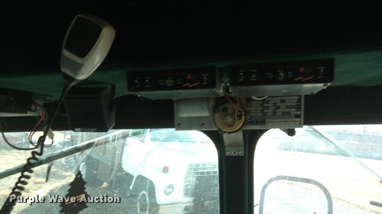 image for item BU9900 1982 Chevrolet P30 Grumman delivery van