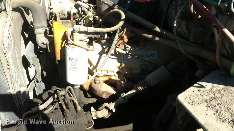 image for item BU9902 1980 Ford F800 dump truck