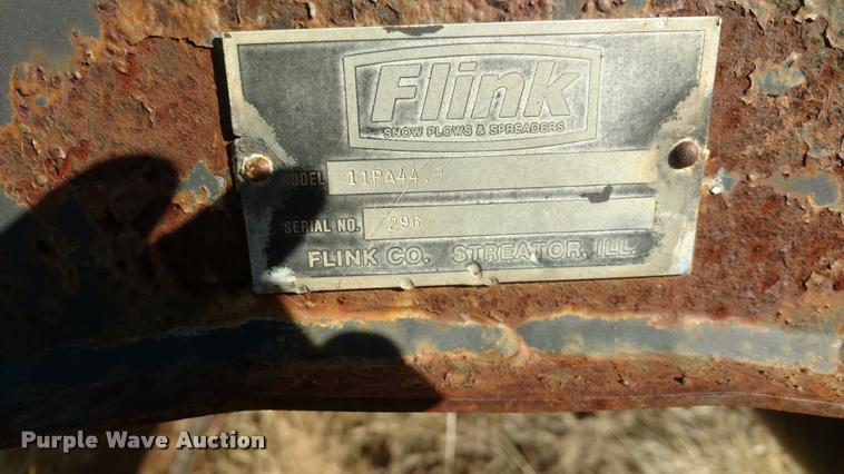 image for item BU9908 1989 Ford L8000 dump truck