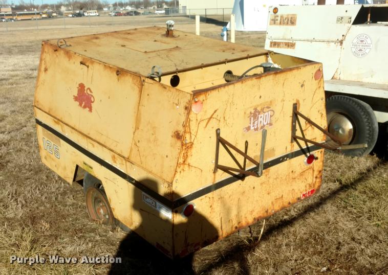 image for item BU9909 Leroi/Dresser 123 air compressor