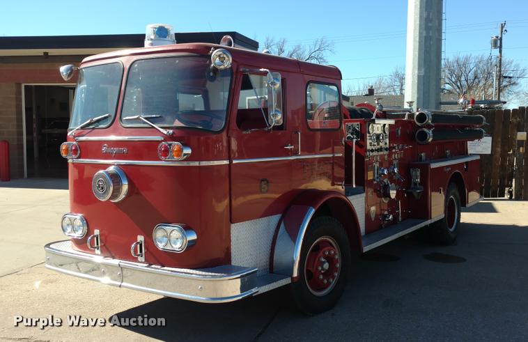 image for item BU9911 Seagrave fire truck