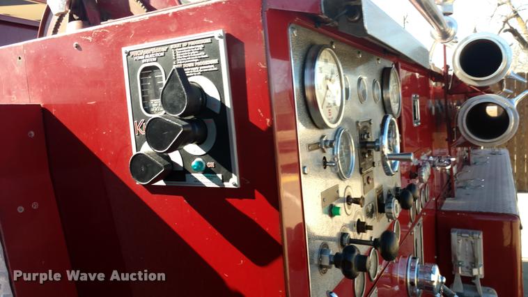 image for item BU9911 Seagrave fire truck