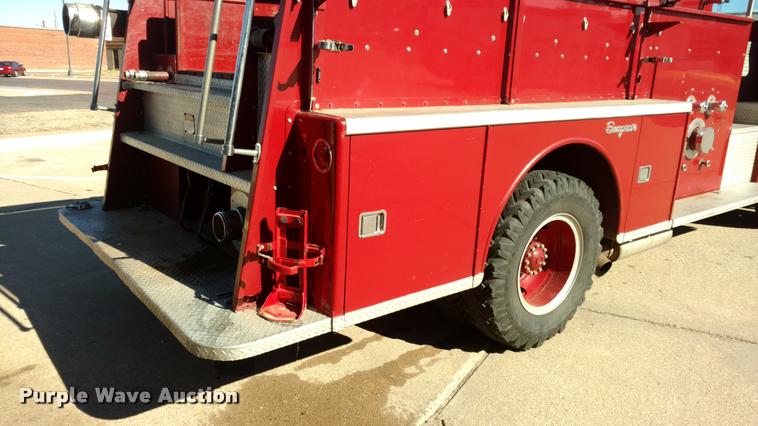 image for item BU9911 Seagrave fire truck