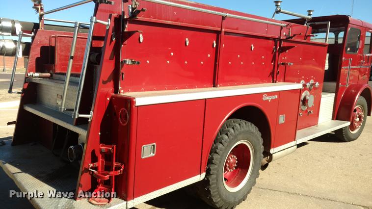 image for item BU9911 Seagrave fire truck
