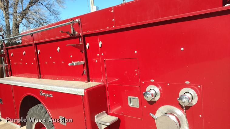 image for item BU9911 Seagrave fire truck