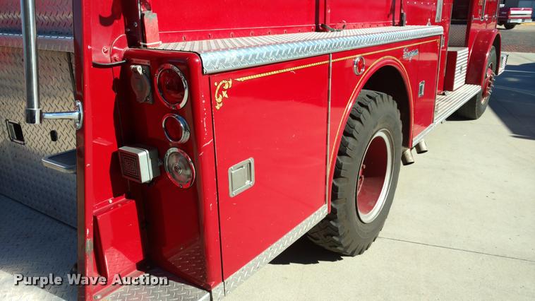 image for item BU9912 Seagrave fire truck