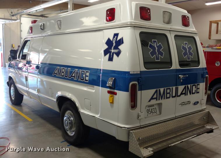 image for item BU9913 1989 Ford Econoline E350 Super ambulance