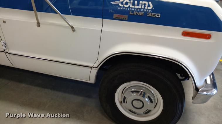 image for item BU9913 1989 Ford Econoline E350 Super ambulance