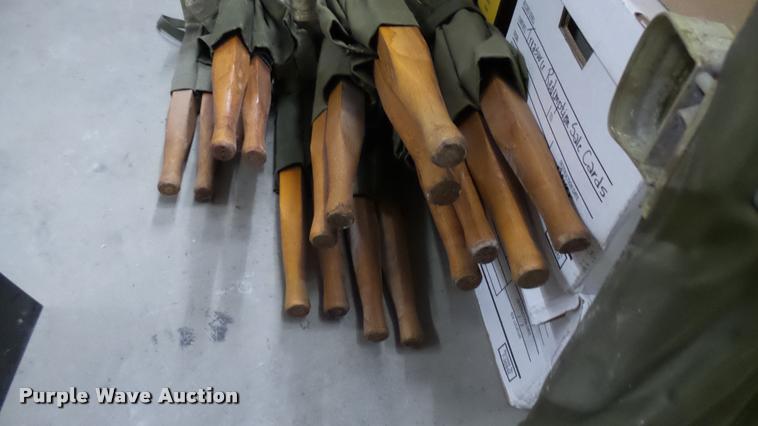 image for item CB9573 (10) army cots