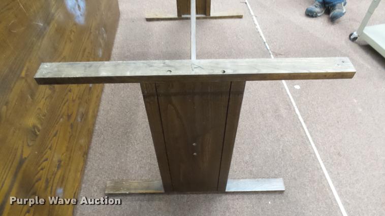 image for item CB9574 Wood table