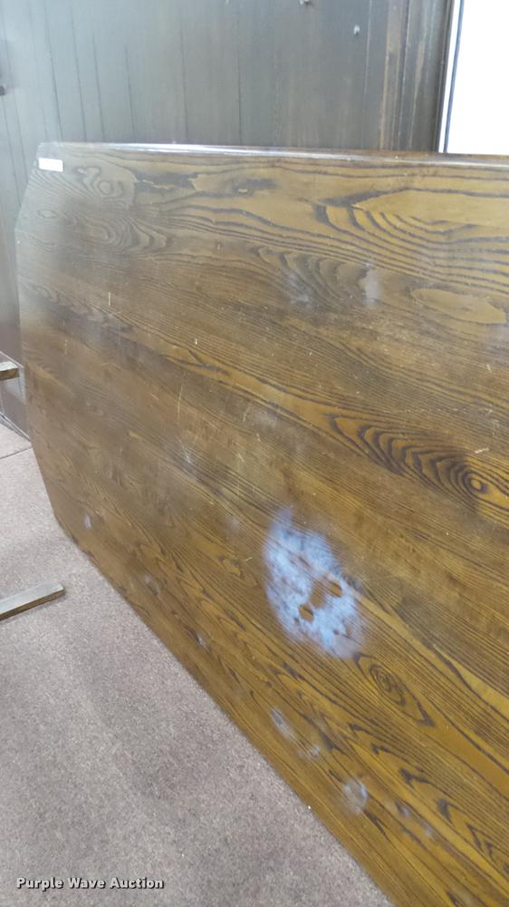 image for item CB9574 Wood table