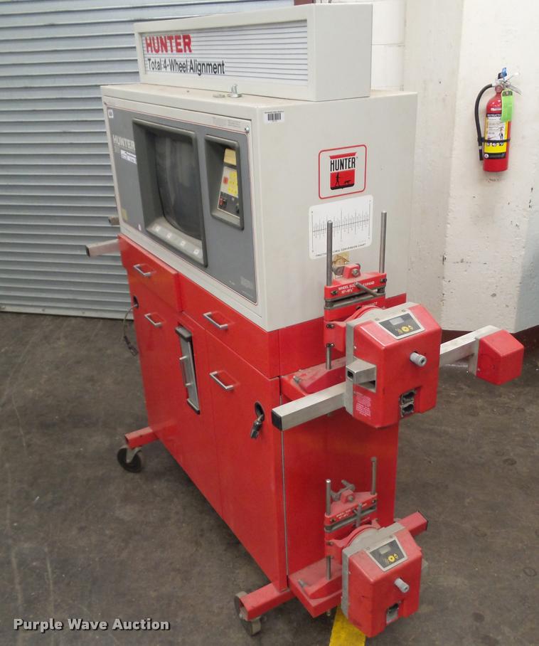 image for item CB9803 Hunter D111 four-wheel alignment machine