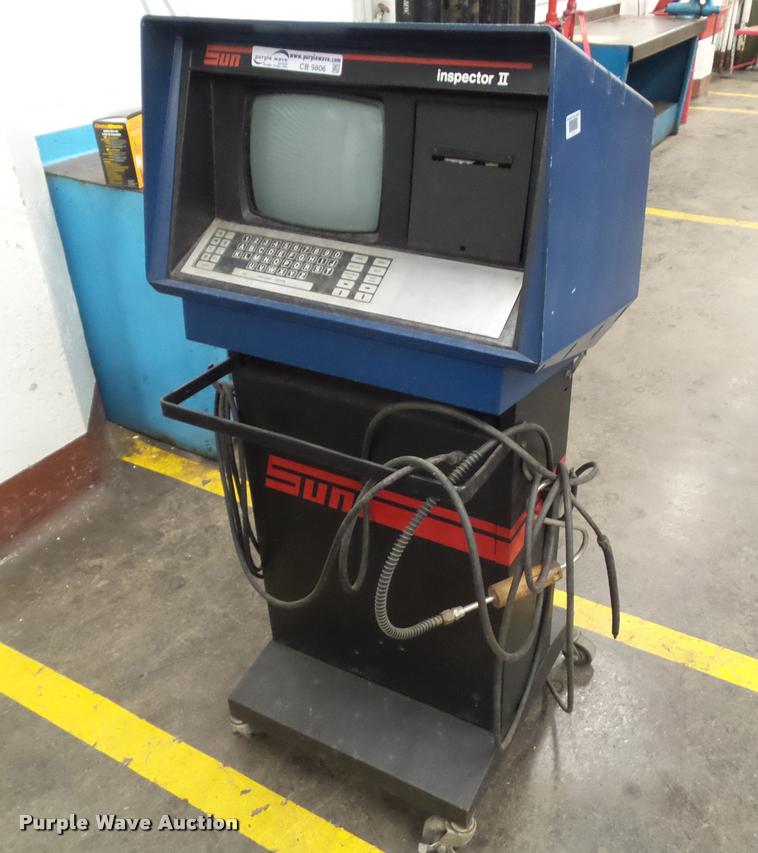 image for item CB9806 1983 Sun Inspector II analyzer