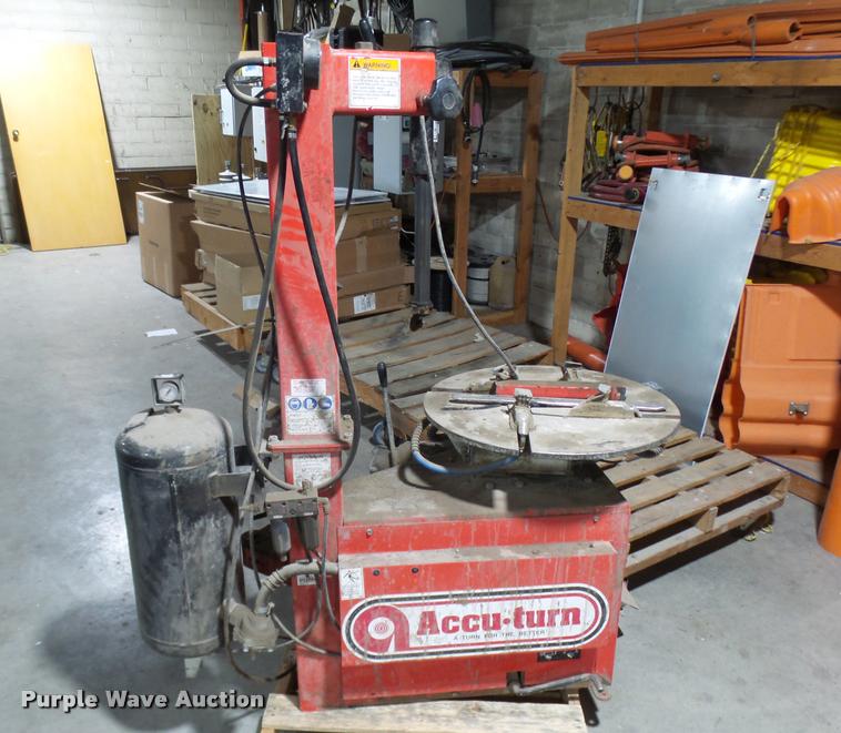 image for item CC9042 Accu-turn 3602 tire machine