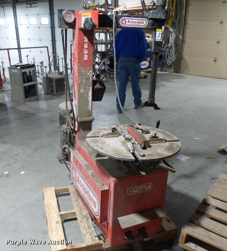 image for item CC9042 Accu-turn 3602 tire machine