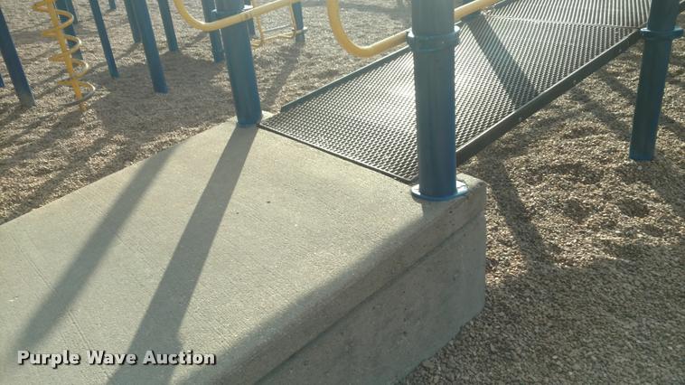 image for item DA5505 1992 Playmaker playground set