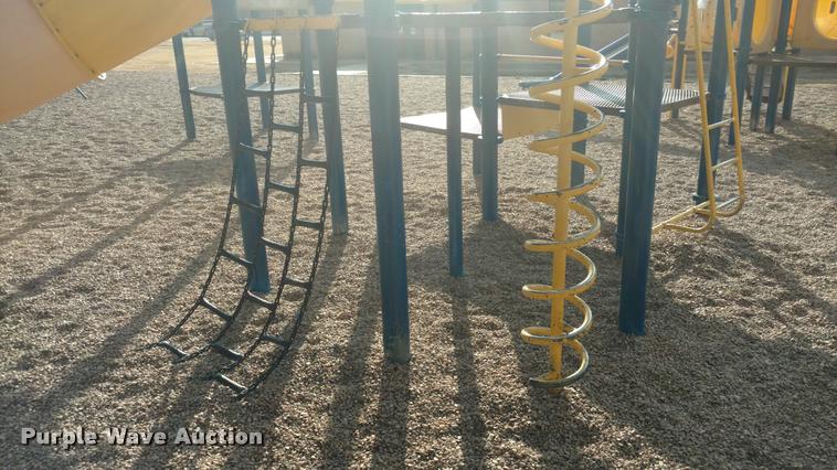 image for item DA5505 1992 Playmaker playground set