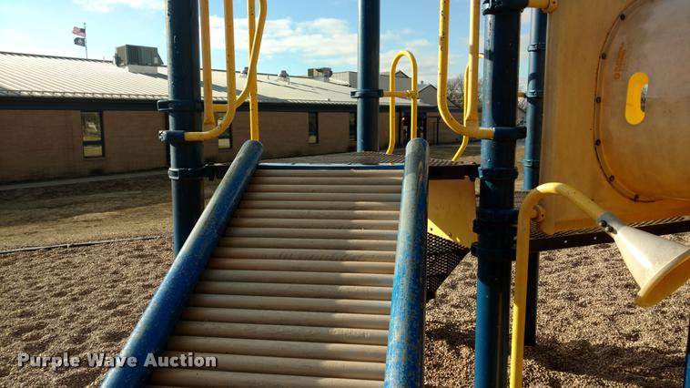 image for item DA5505 1992 Playmaker playground set